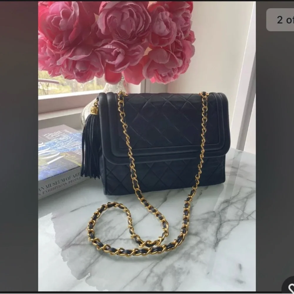 Authentic CHANEL Vintage Navy Lambskin Leather Matelassé Fringe Handbag - AS IS - Picture 6 of 11